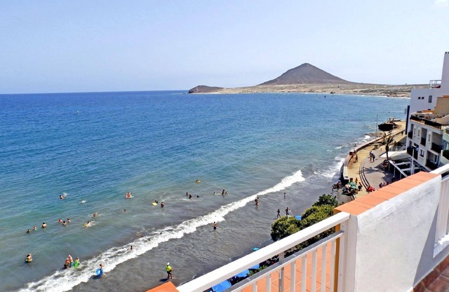 Holiday apartment El Medano for 1 - 4 persons with 2 bedrooms - Holiday apartment in one or multi-fa