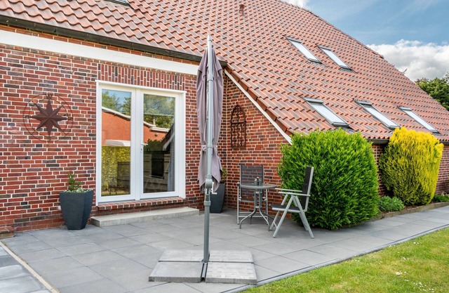 Holiday Apartment 'Ferienhaus Behrends' with Private Terrace and Wi-Fi