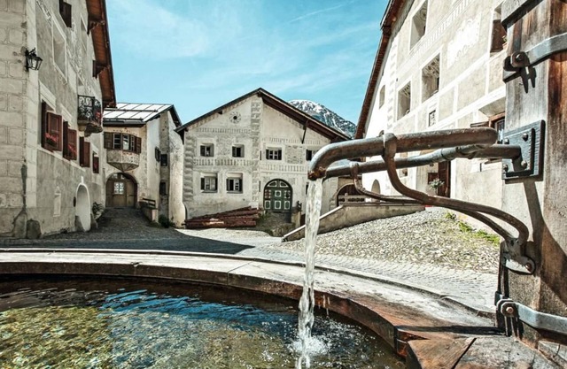Holiday apartment Guarda for 1 - 4 persons with 1 bedroom - Holiday apartment