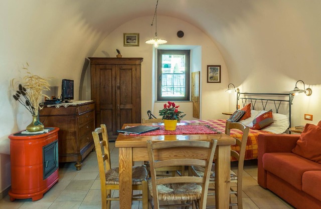 Holiday apartment Riva di Solto for 1 - 3 persons - Castle
