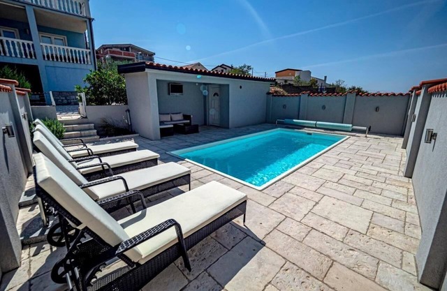 Holiday apartment Karlobag for 1 - 6 persons with 2 bedrooms - Holiday apartment