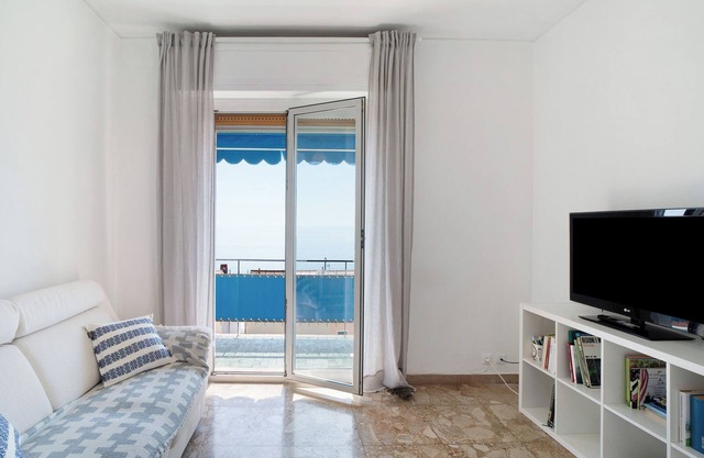 Holiday Apartment 'Margherita' with Sea View, Balcony & Wi-Fi