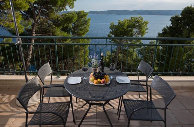 Holiday apartment Mimice for 1 - 4 persons with 1 bedroom - Holiday apartment