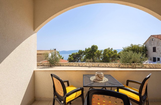Holiday apartment Mimice for 1 - 4 persons with 1 bedroom - Holiday apartment