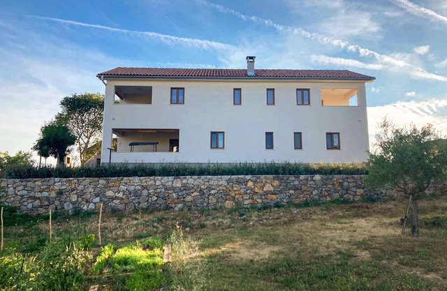 Holiday apartment New rural apartment with air conditioning and wifi