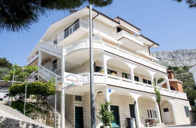Holiday apartment Omiš for 1 - 2 persons with 1 bedroom - Holiday house