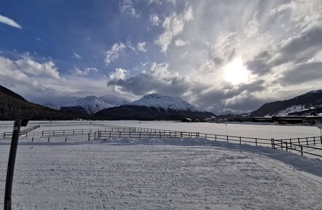 Holiday apartment Samedan for 1 - 4 persons with 2 bedrooms - Holiday apartment