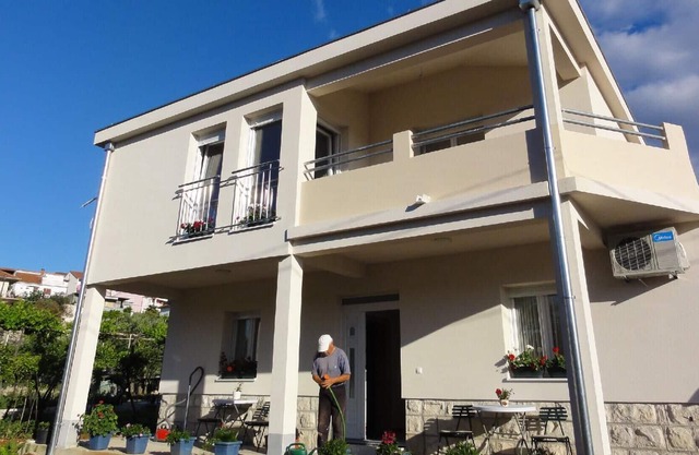 Holiday apartment Trogir for 1 - 3 persons with 1 bedroom - Holiday house