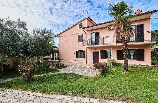 Holiday apartment Umag for 1 - 6 persons with 3 bedrooms - Holiday apartment