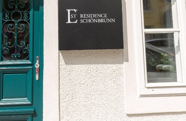 Holiday apartment Vienna for 1 - 6 persons with 2 bedrooms - Row house