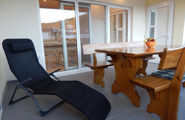 Holiday apartment Vinišće for 1 - 6 persons with 3 bedrooms - Holiday house