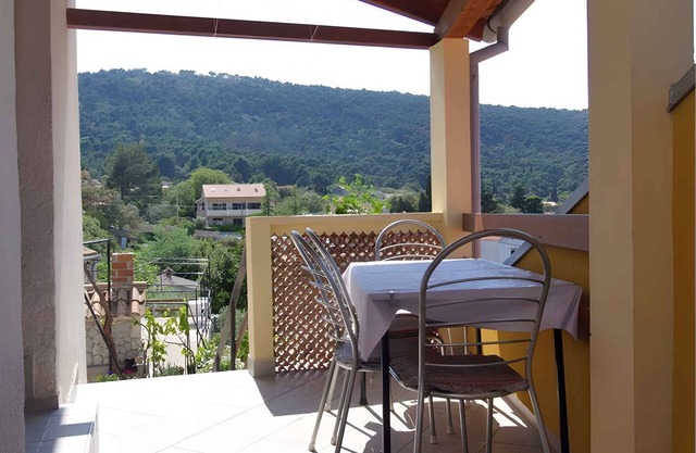 Holiday apartment with barbecue