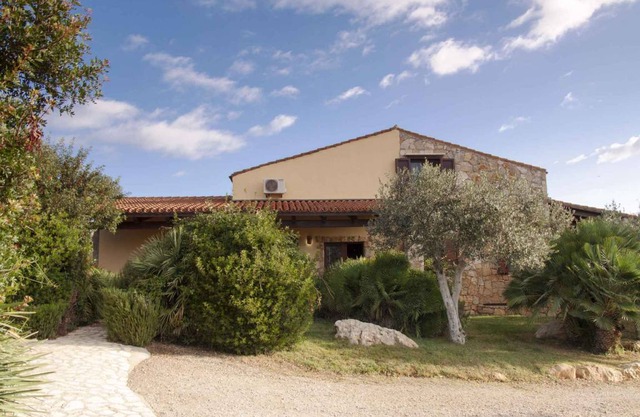 Holiday apartment with air conditioning