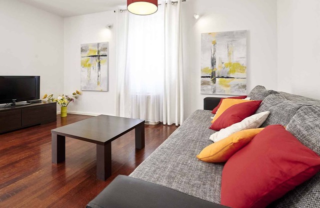 Holiday apartment with air conditioning and Internet