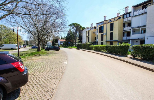 Holiday apartment with air conditioning and terrace
