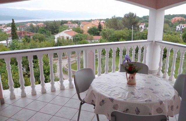 Holiday apartment with sea view