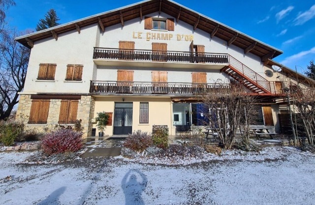 Holiday center