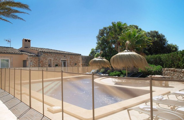 Holiday cottage, historic property restored. Special families