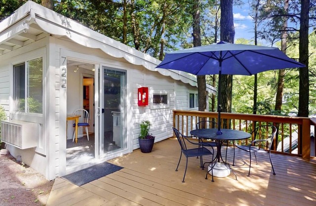 Holiday Hill Resort "The Treehouse" Unit 722
