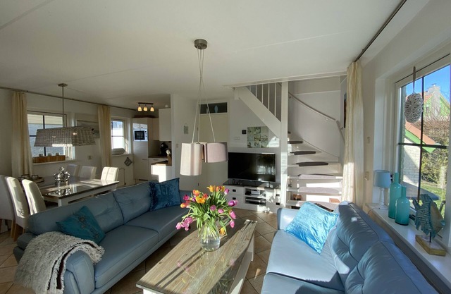 🐶 Holiday home dogs welcome, sauna, fireplace, fully fenced garden