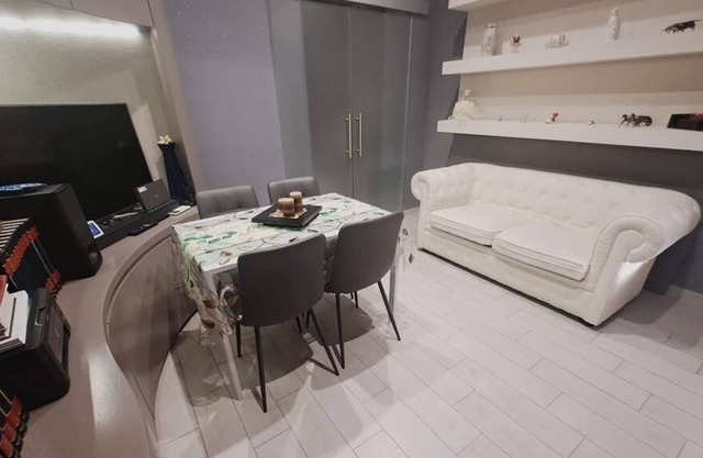 Holiday Home "Flower's House di Doris Simone" with Private Terrace & Wi-Fi