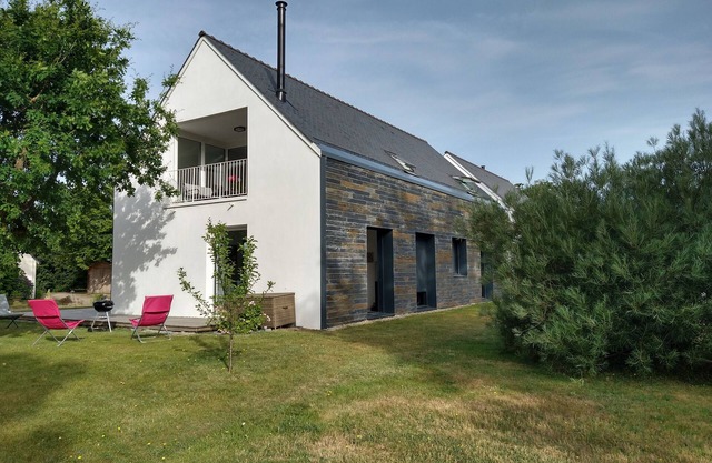 Holiday Home 'Grande Maison Bord De Mer' with Private Terrace and Private Garden