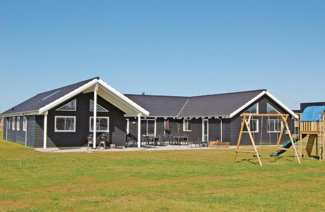 Holiday home Helledievej