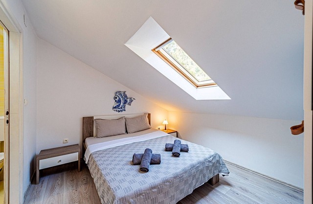 Holiday Home Island Gem - Five Bedroom Apartment