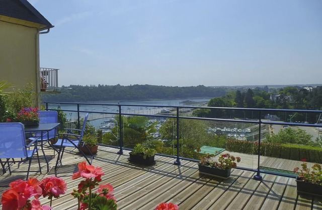 holiday home, Lézardrieux