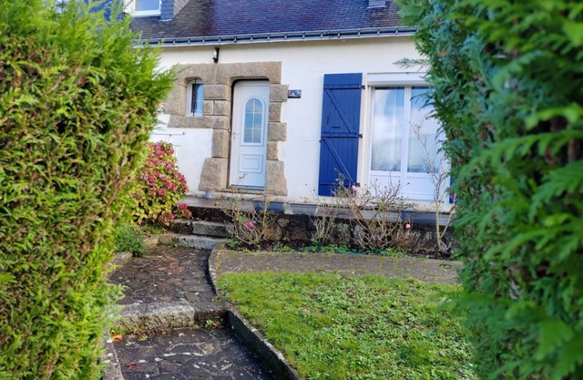Holiday Home 'La Bichonne' with Private Terrace and Wi-Fi
