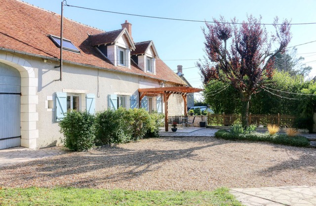 Holiday Home 'La Clé Des Champs' with Private Terrace, Private Garden and Wi-Fi
