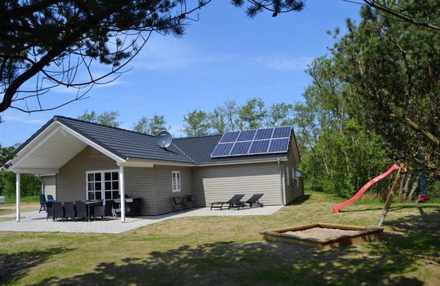 Holiday home Mikkelsensvej E- 937