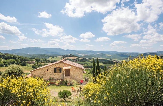 Holiday Home 'Nonna Gio'' with Private Garden