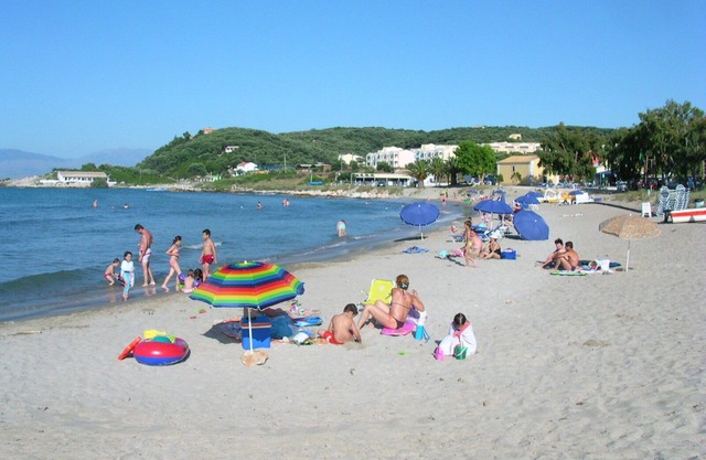 Holiday Home "Nora" with 2 Apartments and Shared Pool - Sea Breeze 2