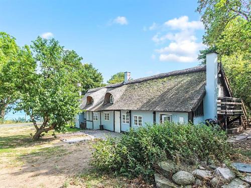 Holiday Home Nyyrikki - 100m from the sea by Interhome