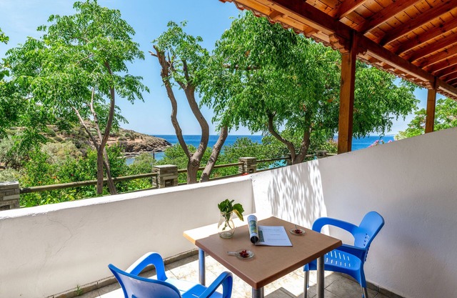 Holiday Home 'Seaview Mastrozane Studio 10 Andros' with Sea View, Wi-Fi and Air Conditioning