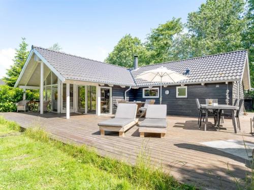Holiday Home Silke - 600m from the sea by Interhome