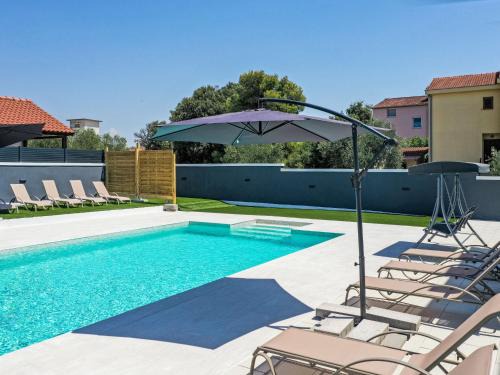 Holiday Home Sonja by Interhome