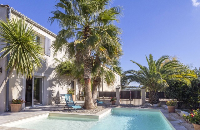 Holiday home Source de Vie in Provence, for 6 people with private pool.
