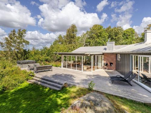 Holiday Home Utsikten by Interhome