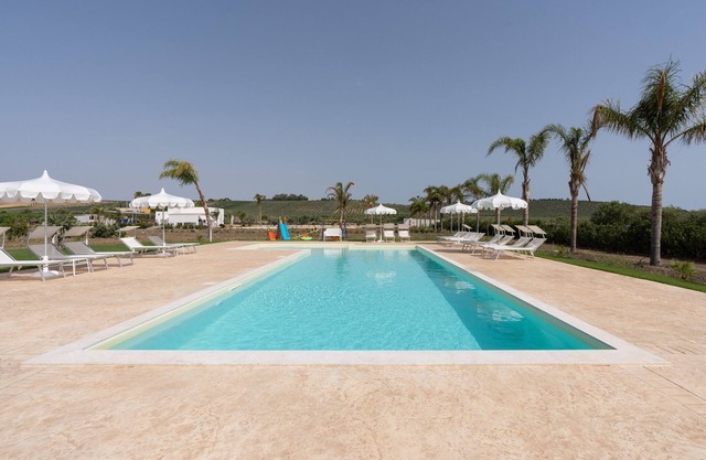 Holiday Home 'Villa Gioberta, Bertolino' with Shared Pool, Wi-Fi and Air Conditioning
