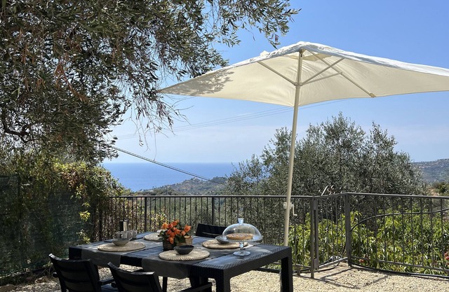 Holiday Home Villa Le Colle with Sea View, Garden & Terraces