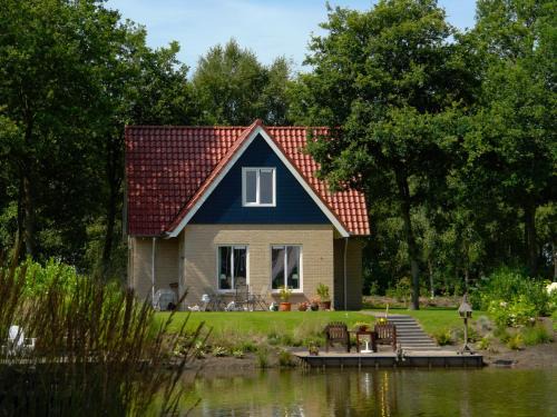Holiday Home with dishwasher, 20 km from Assen