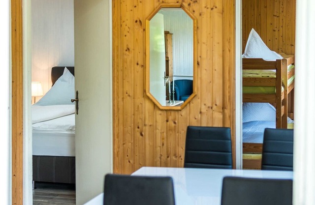 Holiday house 4 - Hotel Haus Windhook (directly at the Baltic Sea)