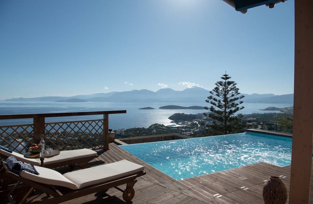 Holiday house Agios Nikolaos for 1 - 5 persons with 3 bedrooms - Holiday home