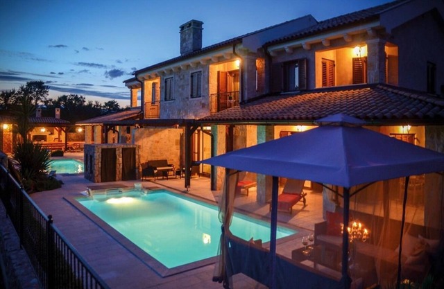Holiday house Berna 2 - pool house: - Malinska, Island Krk, Croatia