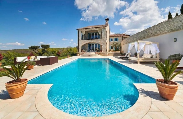 Holiday house Buje for 8 persons with 4 bedrooms - Holiday house