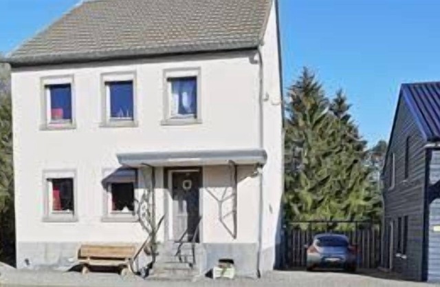 Holiday Deudesfeld Persons Bedrooms 
