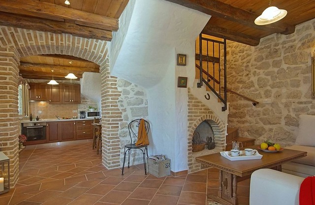 Holiday house Dracevac for 4 - 6 persons with 2 bedrooms - Holiday house