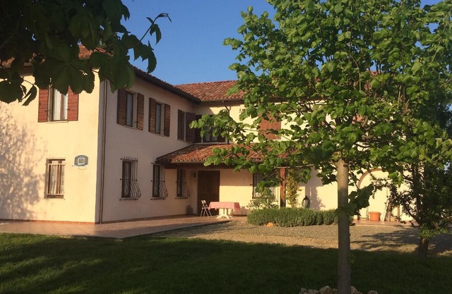 Holiday house Montabone for 1 - 6 persons with 3 bedrooms - Holiday house